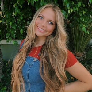 Meet your Posher, Jenna